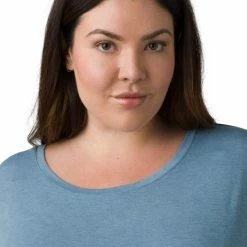 prAna Foundation Long-Sleeve Crew Top - Women's Plus Sizes 9 prAna Foundation Long-Sleeve Crew Top - Women's Plus Sizes -prAna Shop a0a49118 2175 4602 a1be 9a7dfd018de3