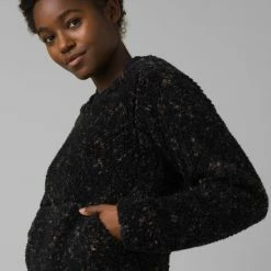 prAna Polar Escape Sweatshirt - Women's 14 prAna Polar Escape Sweatshirt - Women's -prAna Shop b83d923c 783d 4ab1 b4e7 3804314f4e7b